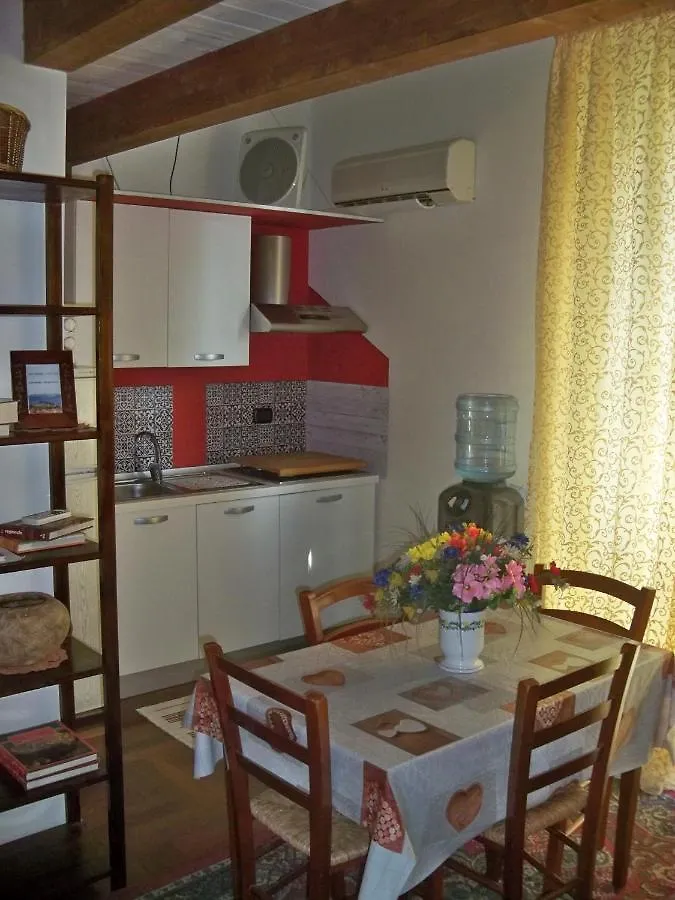 Apartment Domus Accomodations Cardillo